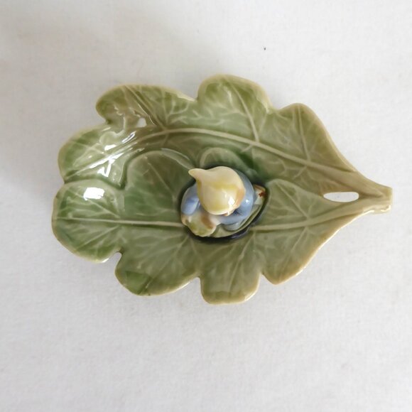 VINTAGE 1950’s IRELAND IRISH WADE PORCELAIN LEPRECHAUN LEAF TRINKET DISH - Picture 5 of 8